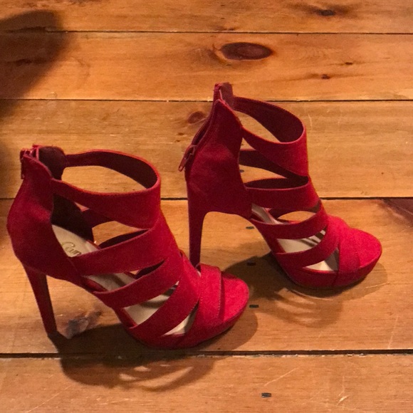 Red Strappy Suede Heels - Picture 2 of 7